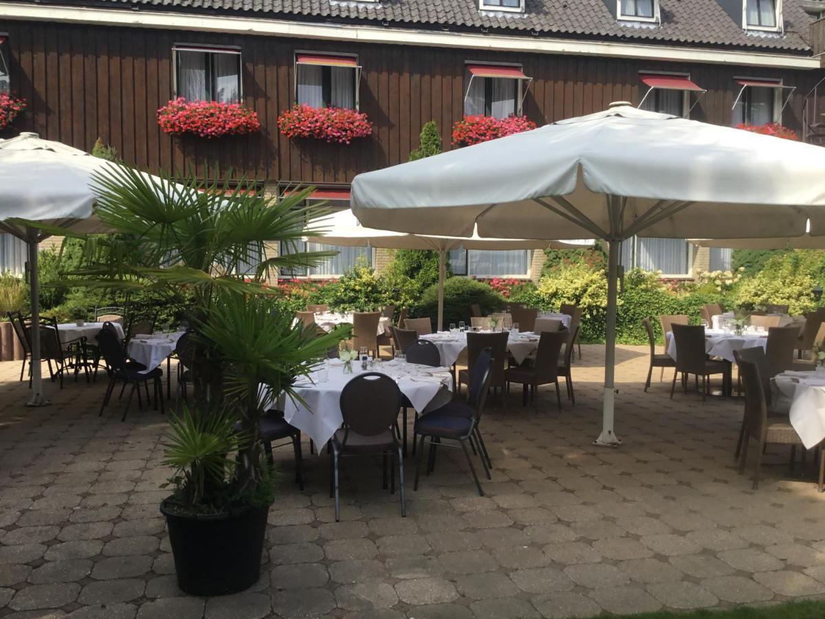 Hotel Steensel Exterior foto